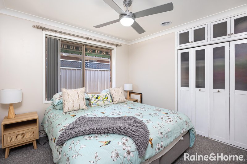 Photo - 69 Eldershaw Drive, Forest Hill NSW 2651 - Image 8