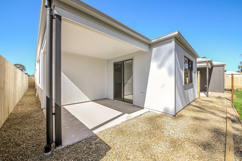 Photo - 6/9 Firetail Court, Morayfield QLD 4506 - Image 12