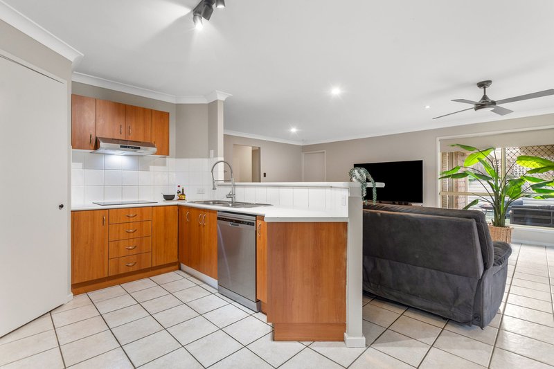 Photo - 69 Gawain Drive, Ormeau QLD 4208 - Image 4