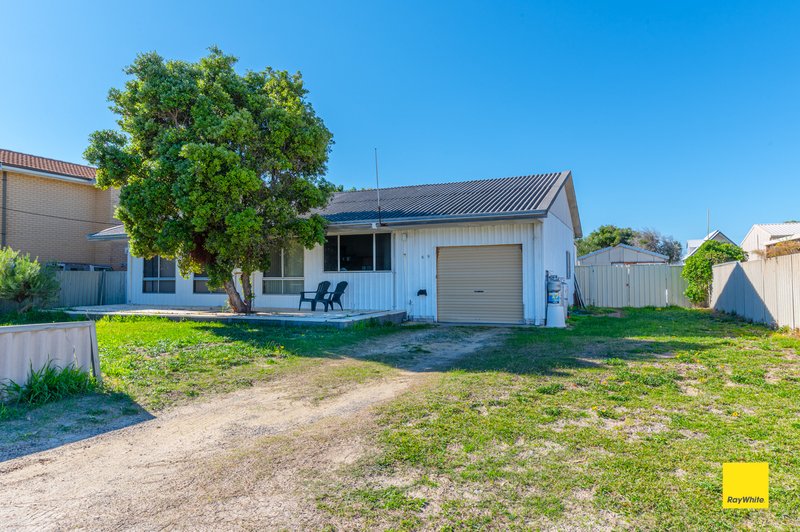 Photo - 69 Gingin Road, Lancelin WA 6044 - Image 23