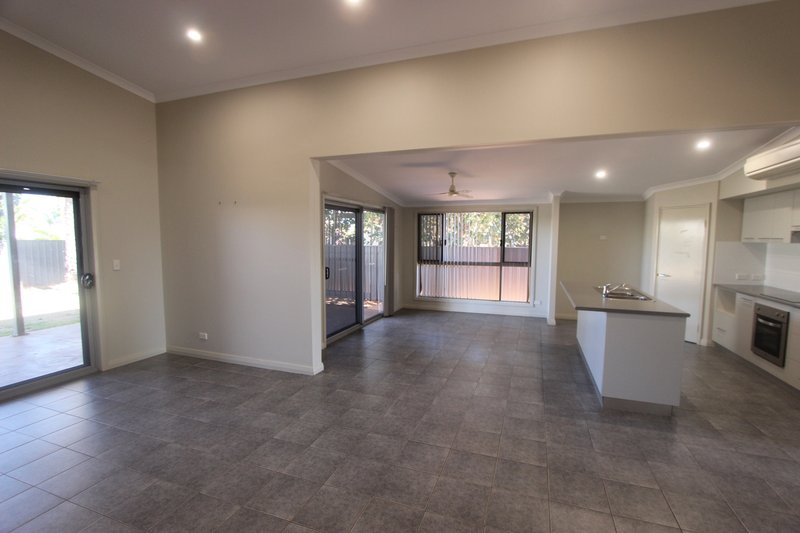 Photo - 69 Goshawk Circle, Nickol WA 6714 - Image 8