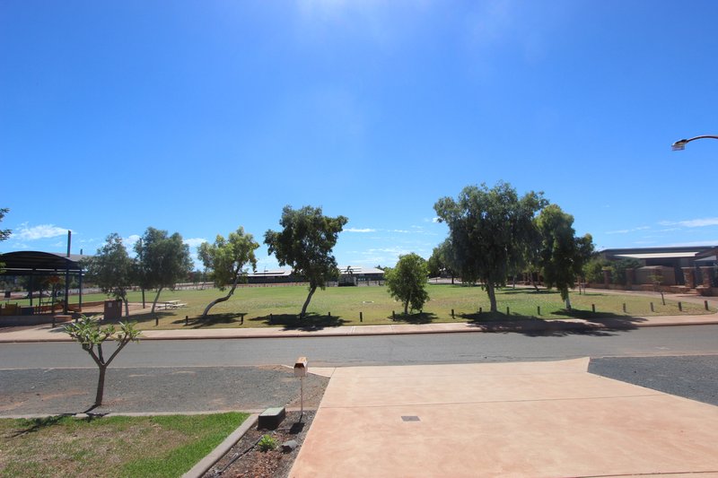 Photo - 69 Goshawk Circle, Nickol WA 6714 - Image 14