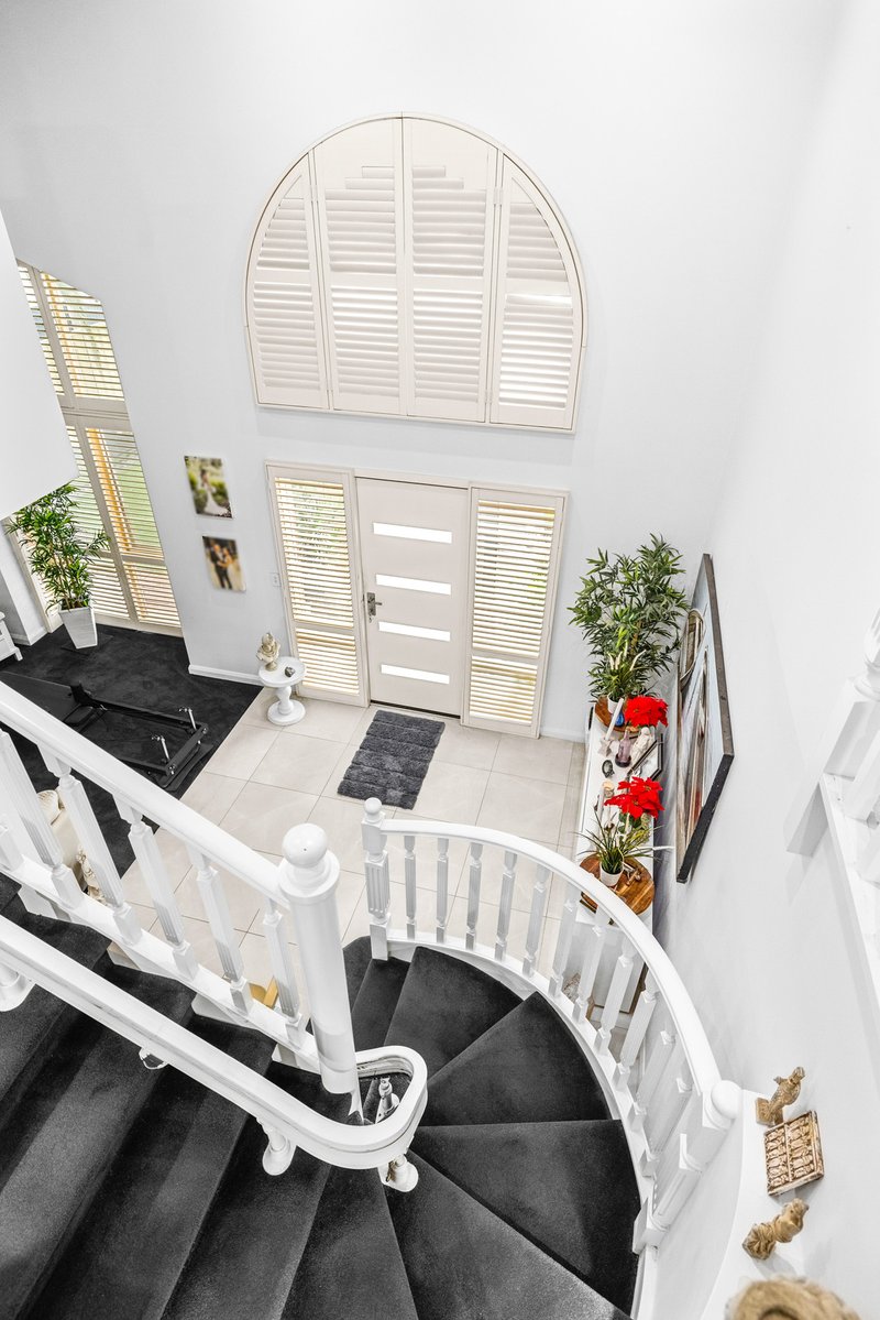 Photo - 69 Greaves Street South, Werribee VIC 3030 - Image 8