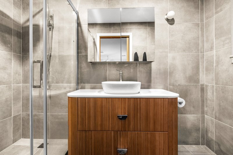 Photo - 69 Greaves Street South, Werribee VIC 3030 - Image 12