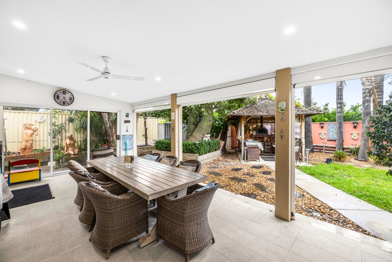 Photo - 69 Greaves Street South, Werribee VIC 3030 - Image 15