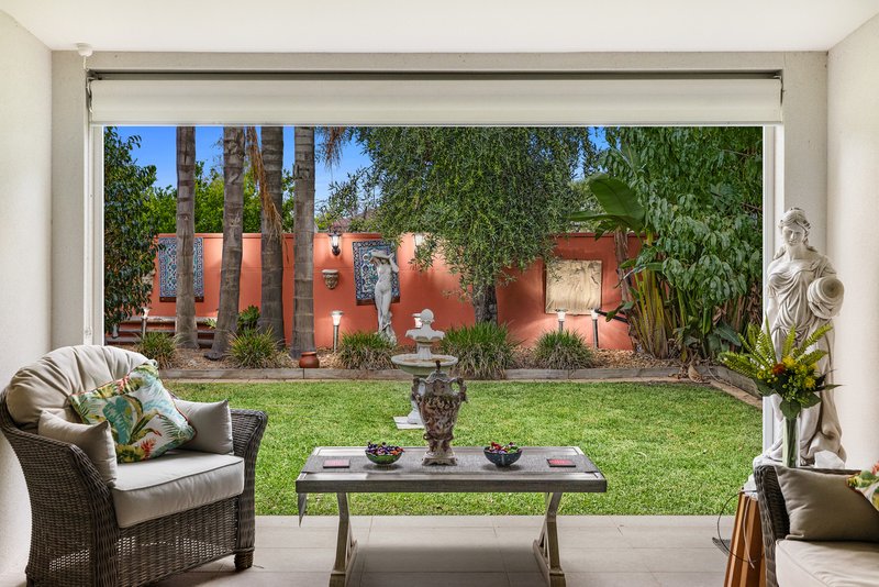 Photo - 69 Greaves Street South, Werribee VIC 3030 - Image 20