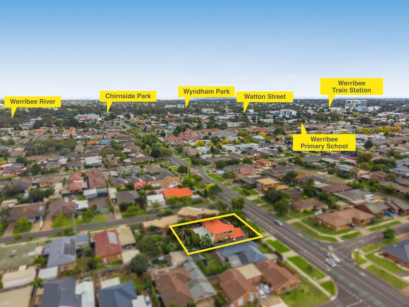 Photo - 69 Greaves Street South, Werribee VIC 3030 - Image 24
