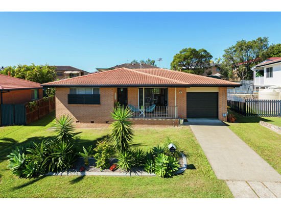 69 Greenmeadow Road, Mansfield QLD 4122