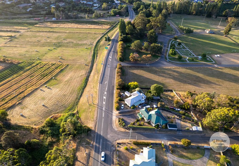 Photo - 69 Hobart Road, New Norfolk TAS 7140 - Image 7