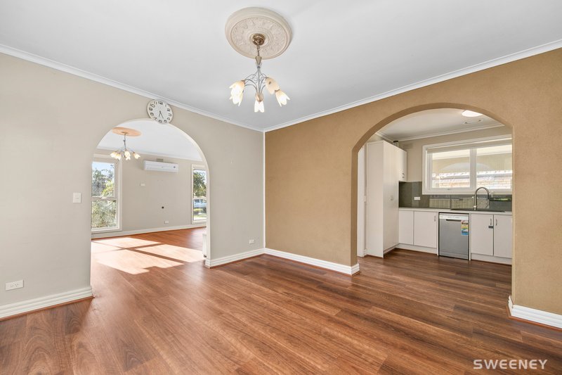 Photo - 69 Hook Street, Altona Meadows VIC 3028 - Image 2
