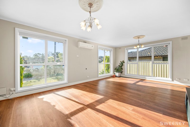 Photo - 69 Hook Street, Altona Meadows VIC 3028 - Image 10