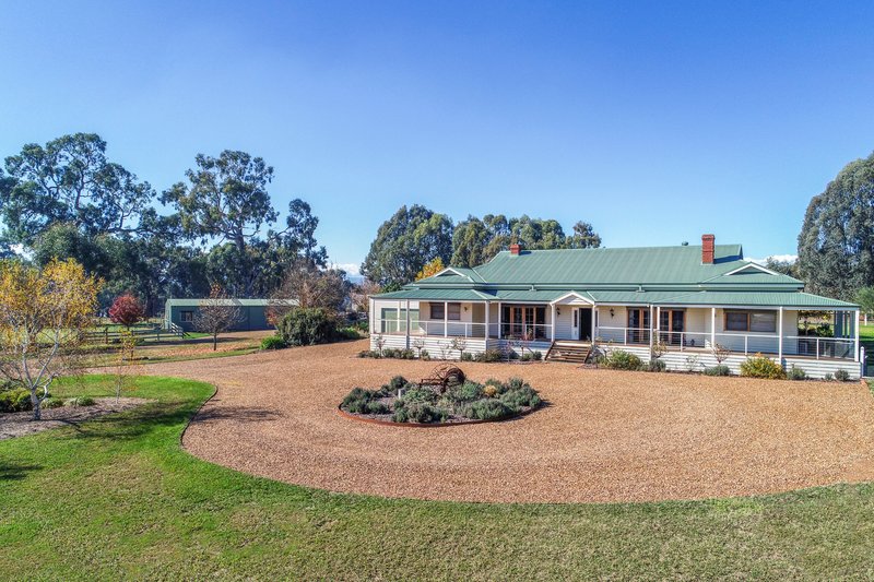 Photo - 69 Howes Creek Road, Mansfield VIC 3722 - Image 4