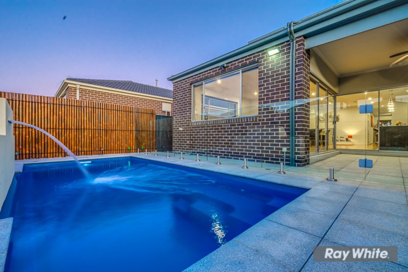 Photo - 69 Inverell Parkway, Tarneit VIC 3029 - Image 16