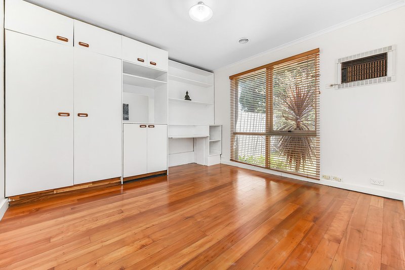 Photo - 69 Jellicoe Street, Noble Park VIC 3174 - Image 5