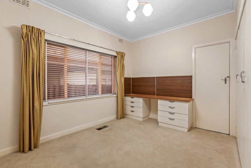 Photo - 69 Jensen Road, Preston VIC 3072 - Image 12