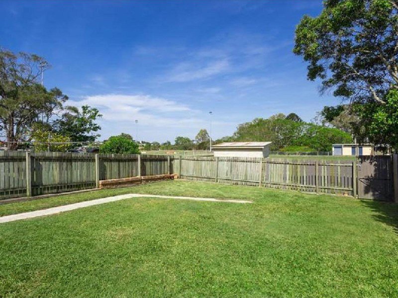 Photo - 69 Lanham Avenue, Grange QLD 4051 - Image 12