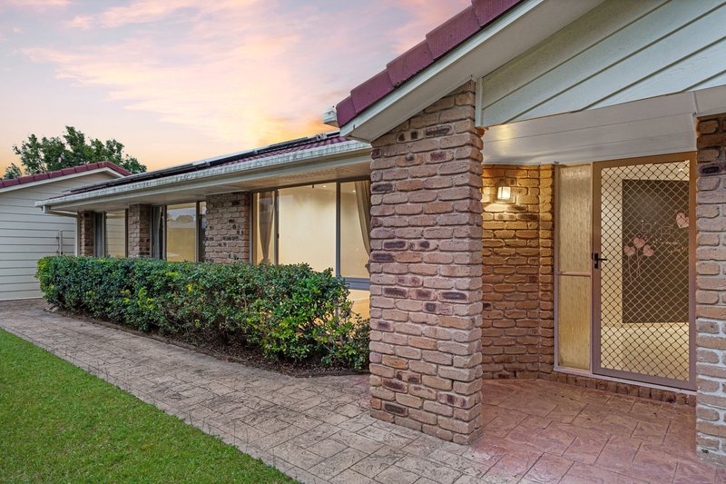 Photo - 69 Laurel Oak Drive, Algester QLD 4115 - Image 3