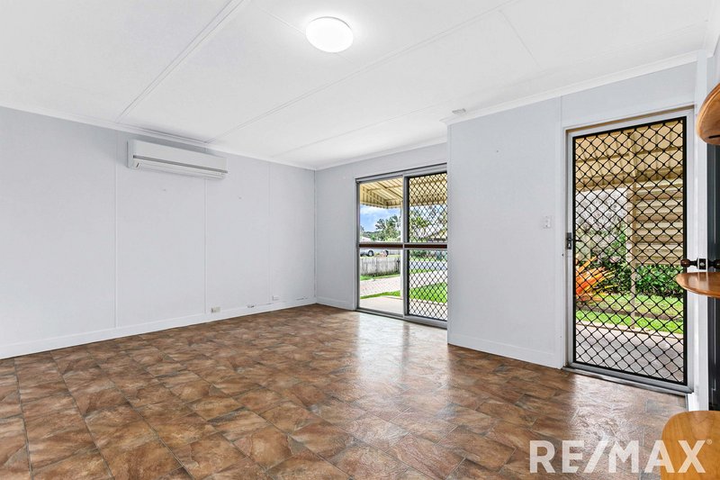 Photo - 69 Limpus Street, Urangan QLD 4655 - Image 10