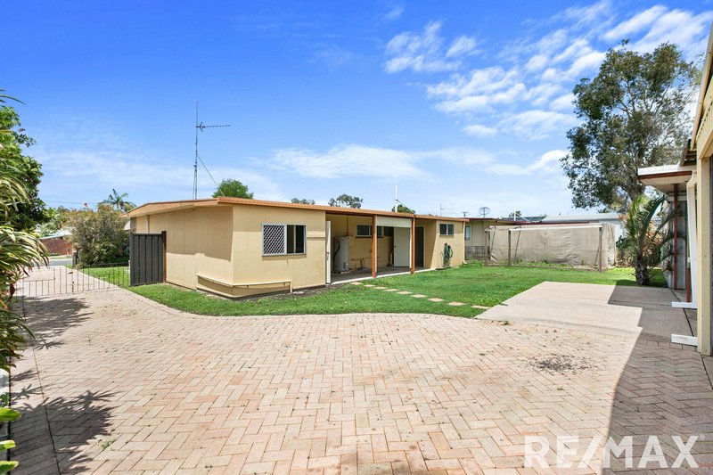 Photo - 69 Limpus Street, Urangan QLD 4655 - Image 14