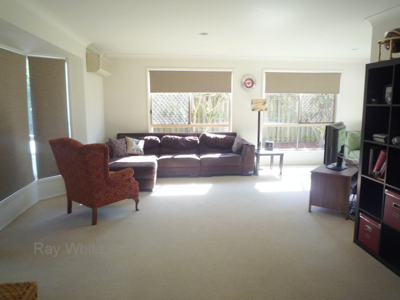 Photo - 69 Lipscombe Road, Deception Bay QLD 4508 - Image 4