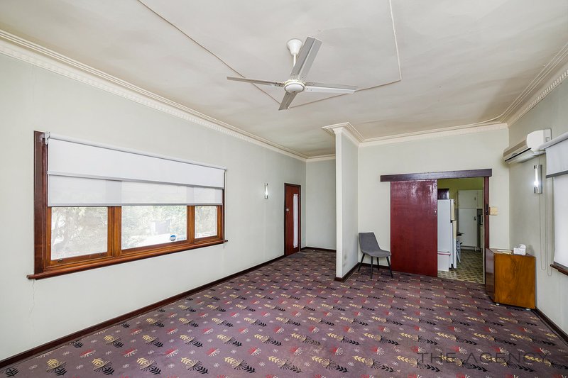 Photo - 69 Lockwood Street, Yokine WA 6060 - Image 6