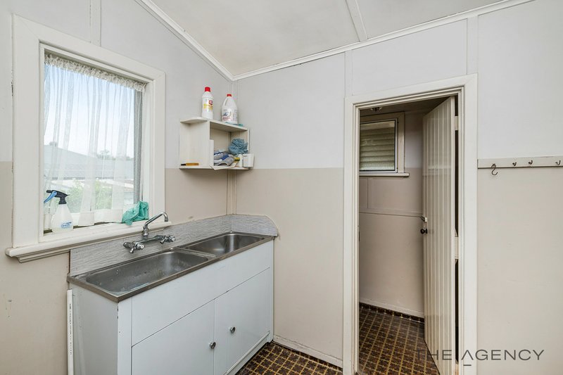 Photo - 69 Lockwood Street, Yokine WA 6060 - Image 14