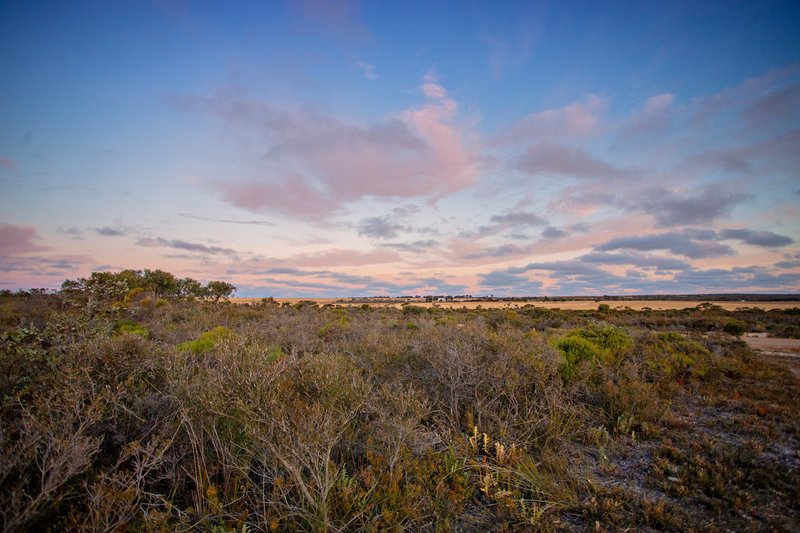 Photo - 69 Long Pool Road, Hopetoun WA 6348 - Image 9