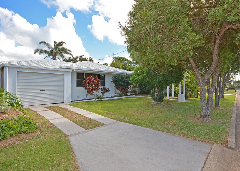 Photo - 69 Long Street, Point Vernon QLD 4655 - Image 6