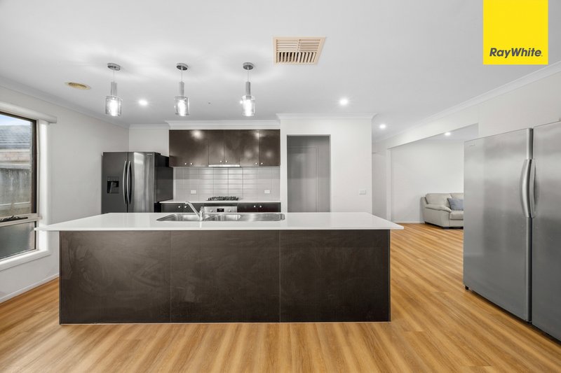 Photo - 69 Long Tree Drive, Harkness VIC 3337 - Image 5