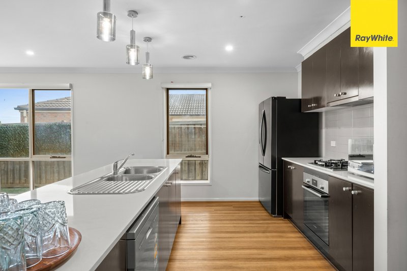 Photo - 69 Long Tree Drive, Harkness VIC 3337 - Image 6