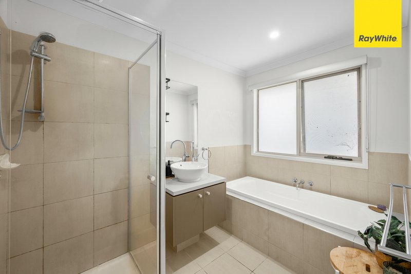 Photo - 69 Long Tree Drive, Harkness VIC 3337 - Image 12