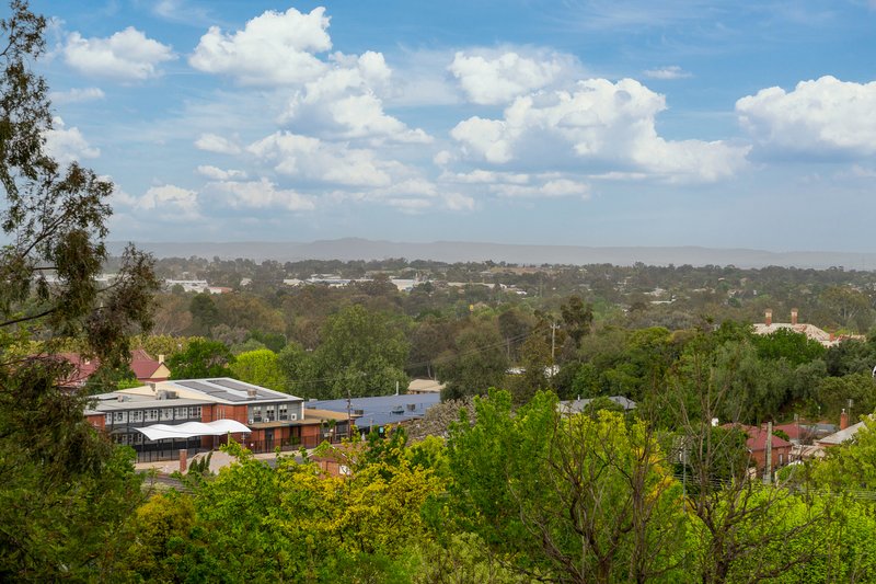 Photo - 69 Macquarie Street, Cowra NSW 2794 - Image 18