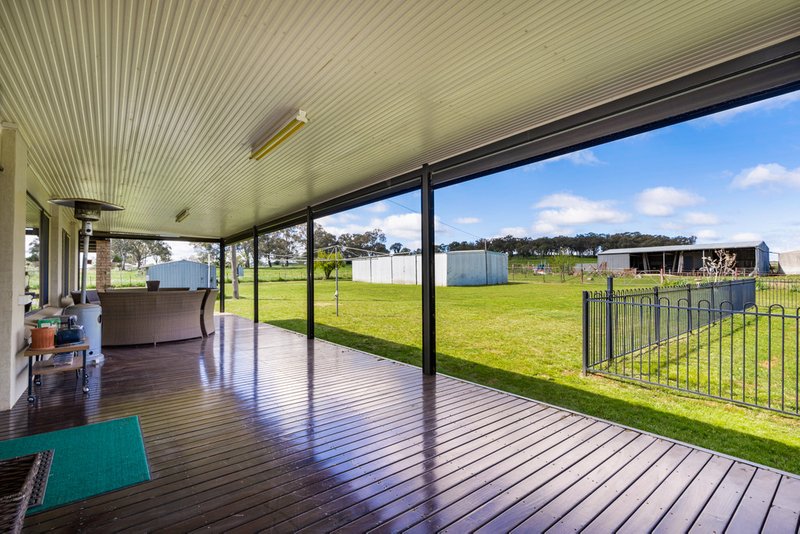 Photo - 69 Mclaughlan Street, Cumnock NSW 2867 - Image 11