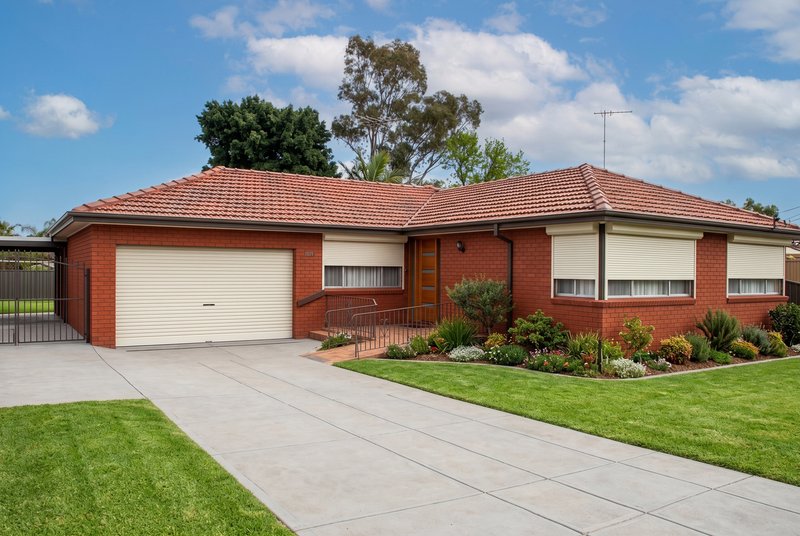Photo - 69 Meadows Road, Mount Pritchard NSW 2170 - Image 2