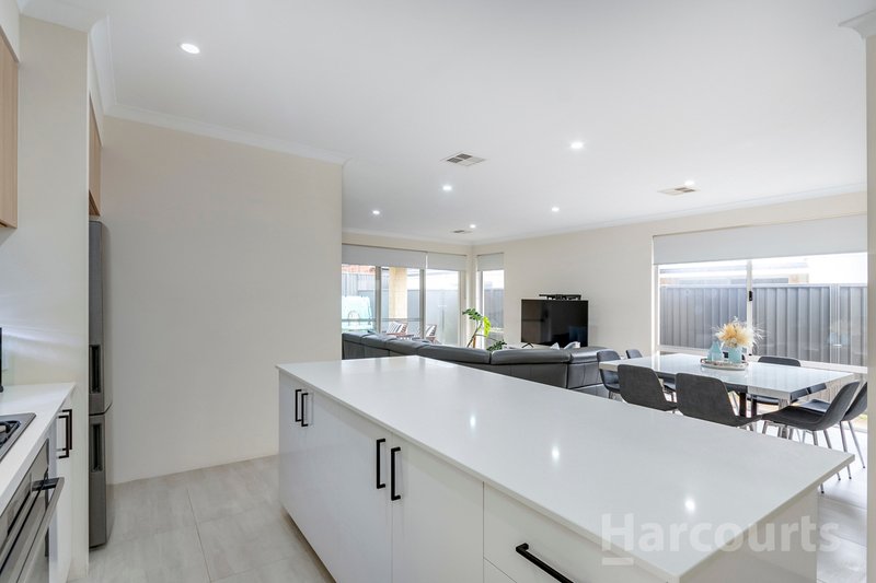 Photo - 69 Mirabilis Avenue, Jindalee WA 6036 - Image 9