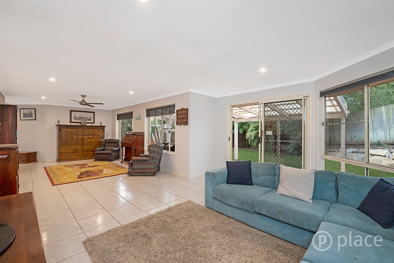 Photo - 69 Mirbelia Street, Kenmore Hills QLD 4069 - Image 8