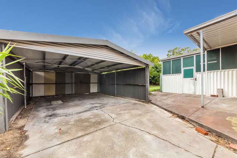 Photo - 69 Nanovich Avenue, Girrawheen WA 6064 - Image 3