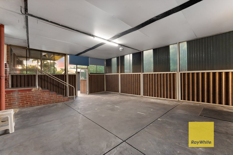 Photo - 69 Nanovich Avenue, Girrawheen WA 6064 - Image 15