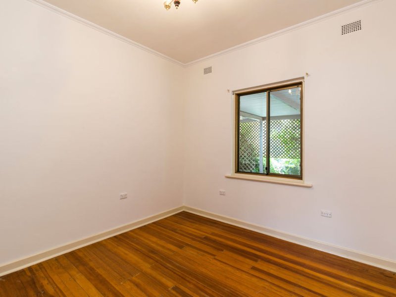 Photo - 69 Narinna Ave , Cumberland Park SA 5041 - Image 10