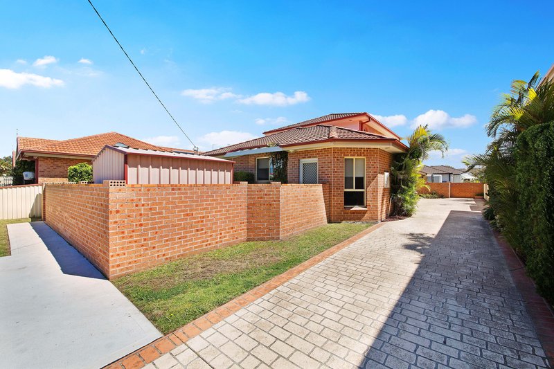 69 Oakland Avenue, The Entrance NSW 2261