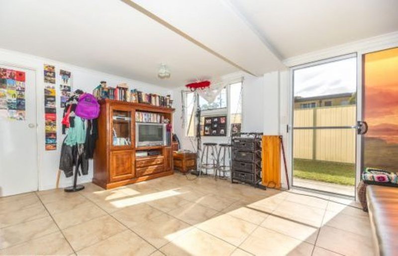 Photo - 69 Osborne Terrace, Deception Bay QLD 4508 - Image 8