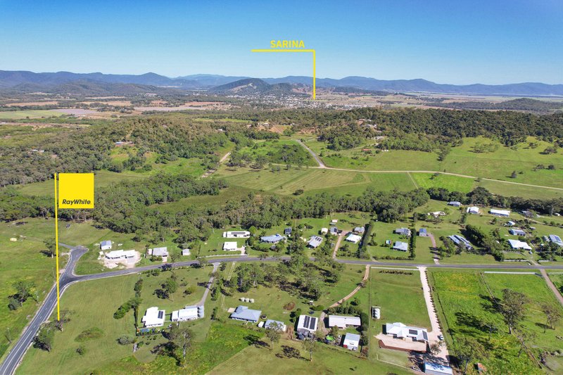 Photo - 69 Panoramic Drive, Sarina QLD 4737 - Image 2