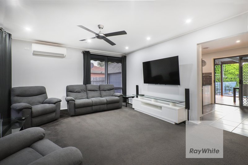 Photo - 69 Prior Avenue, Gladstone Park VIC 3043 - Image 5