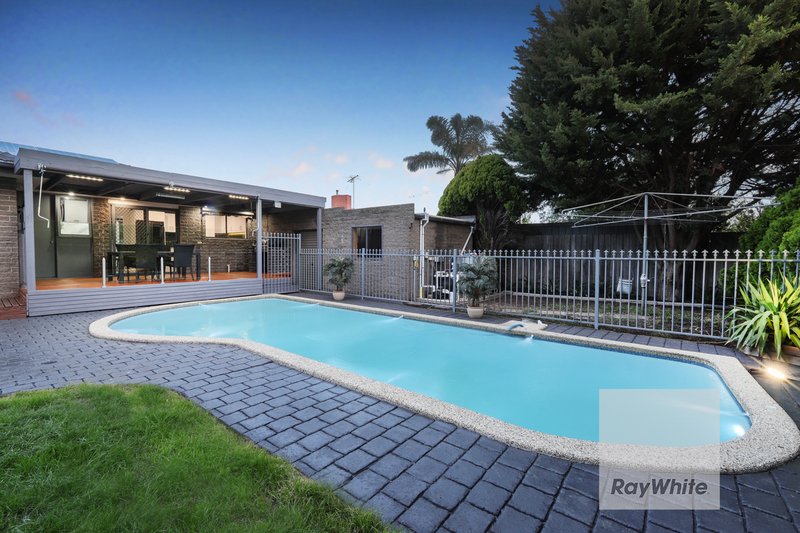 Photo - 69 Prior Avenue, Gladstone Park VIC 3043 - Image 22