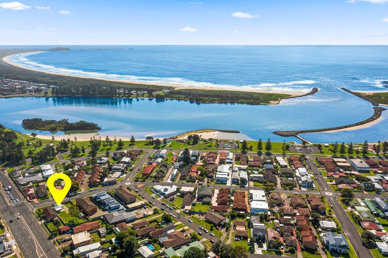 69 Pur Pur Avenue, Lake Illawarra NSW 2528