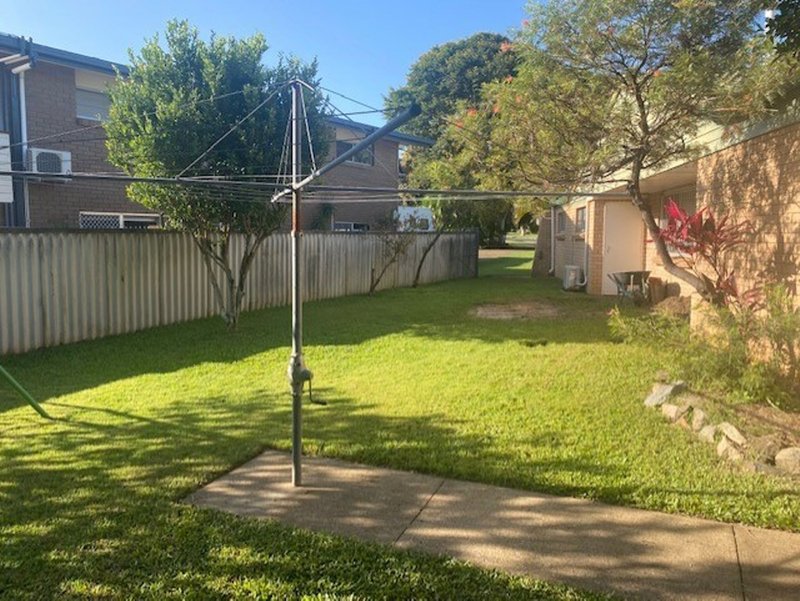 Photo - 69 Regent Street, Wynnum West QLD 4178 - Image 21