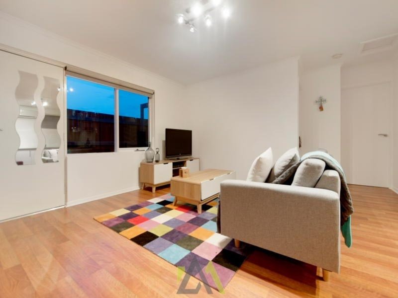 Photo - 6/9 Reid Street, Frankston VIC 3199 - Image 3