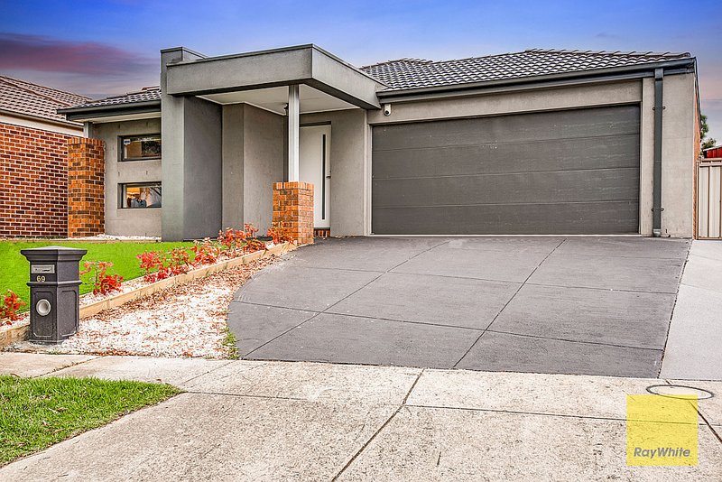 Photo - 69 Rockpool Road, Truganina VIC 3029 - Image 2