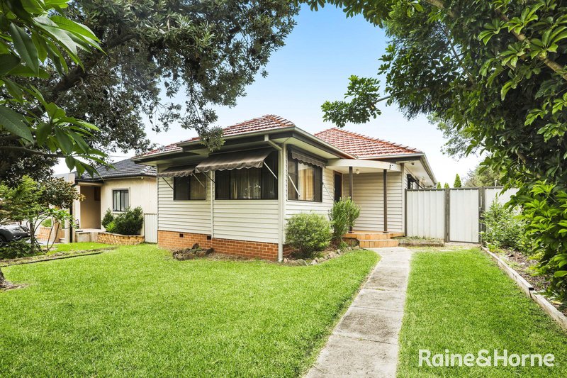 69 Rogers Street, Roselands NSW 2196