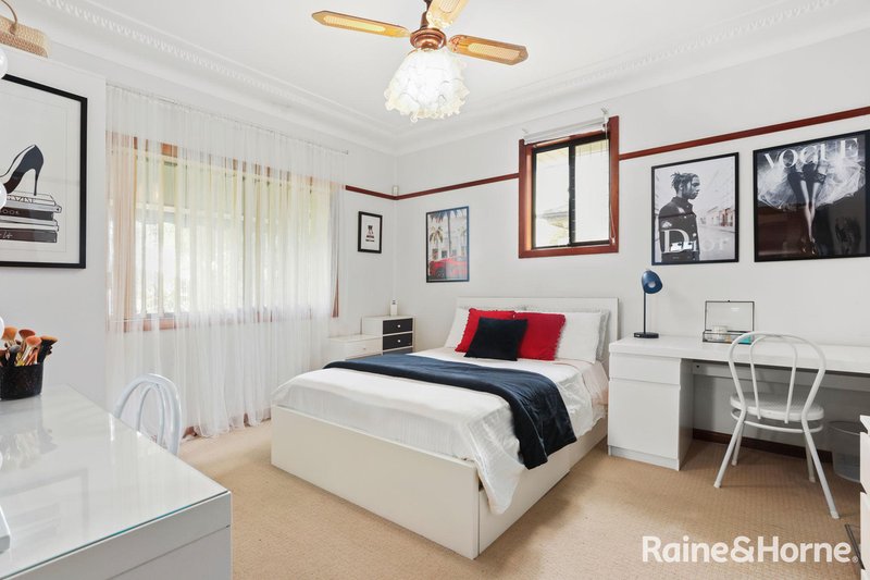 Photo - 69 Rogers Street, Roselands NSW 2196 - Image 7